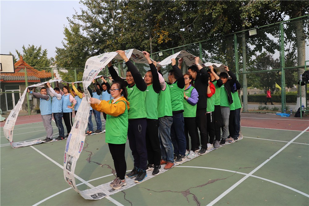 [瑤臺(tái)山莊拓展基地]+場地團(tuán)建一日活動(dòng)