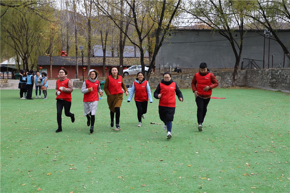 [龍脈溫泉]+旅游團(tuán)建一日活動