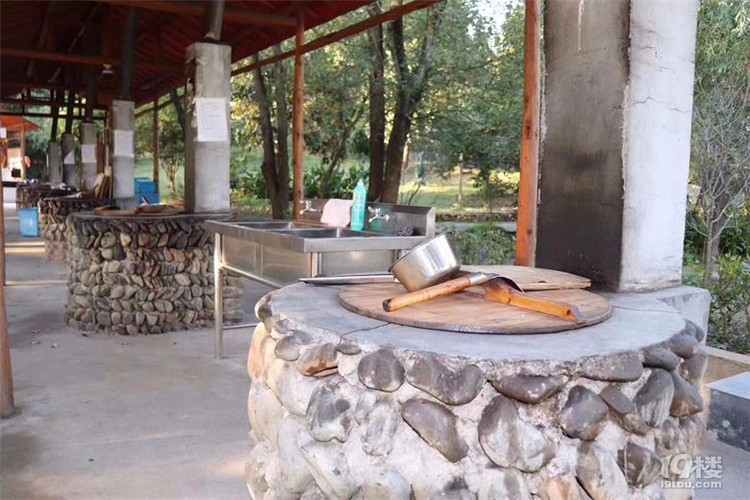 [杭州建德拓展基地]-個(gè)人蛻變一日戰(zhàn)狼特訓(xùn)拓展活動(dòng)