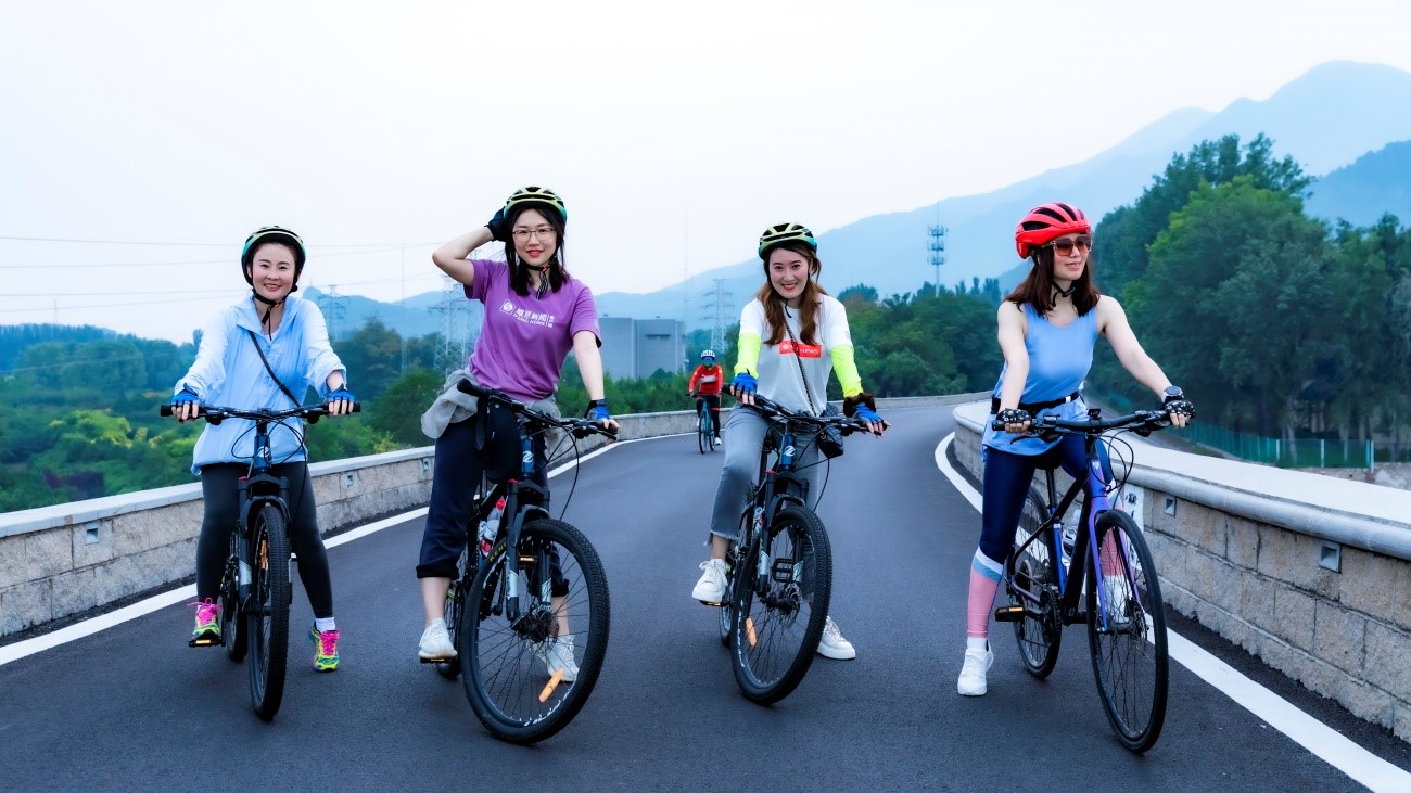 「騎行雁棲湖，凝聚團(tuán)隊(duì)力！」 一日騎行團(tuán)建，挑戰(zhàn)與美景同行！